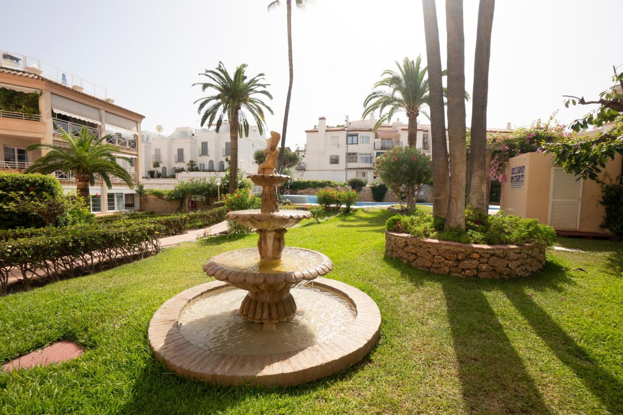 Nerja Jarales Menyber Apartamento Exterior foto